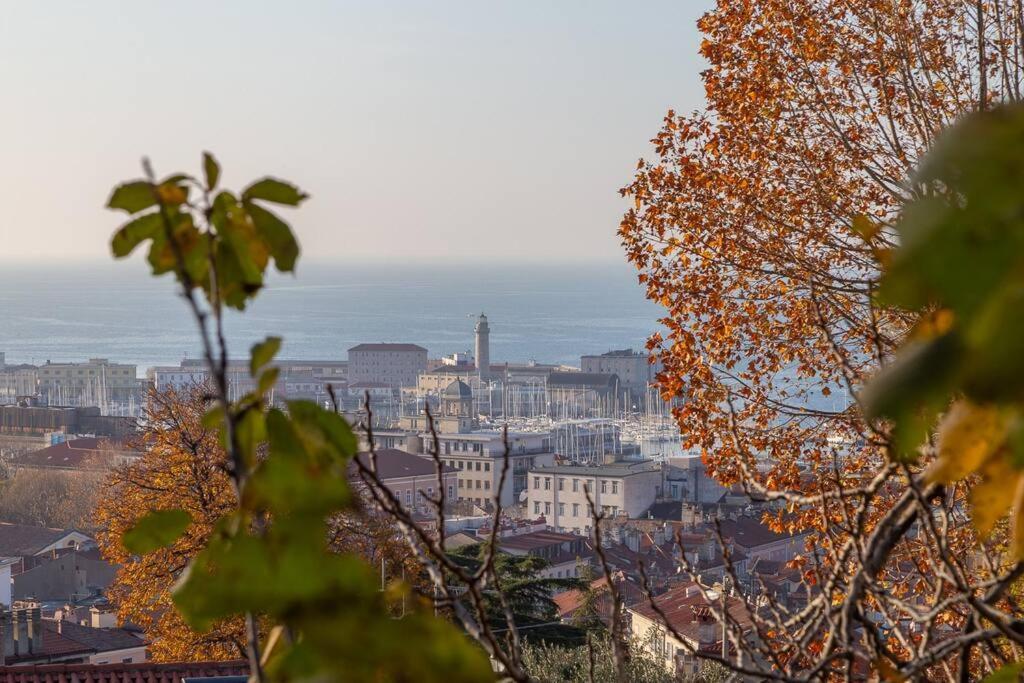 Nuovo Appartamento A San Giusto Trieste Esterno foto